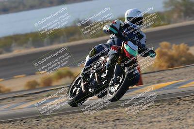 media/Dec-18-2022-SoCal Trackdays (Sun) [[8099a50955]]/Turn 14 (940am)/